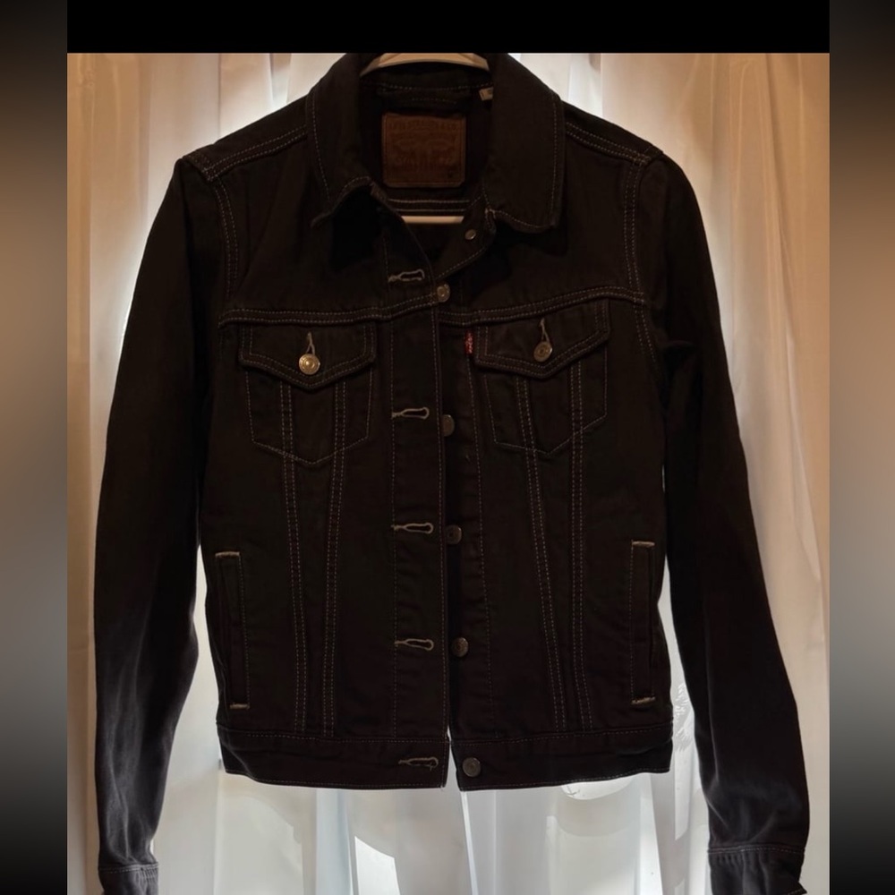 Levi's Black Denim Jean Trucker Jacket short stitching Women SZ M Classic Hipste
